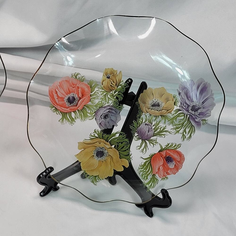 Chance Glass Anemone Floral 8" Luncheon Plates Set of 4 Scallop Edge Gold Rim - Picture 9 of 16